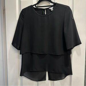 3/$12 ❤️ Calvin Klein Blouse Size XS